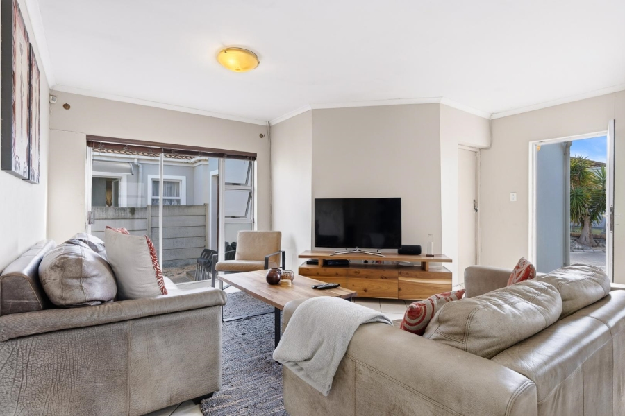 To Let 3 Bedroom Property for Rent in Parklands Western Cape